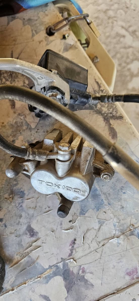 سلام عليكم  ادوات درجه سازوكي فولتي  ٢٥٠ رقم وتساب رسلني ودالل ***********
