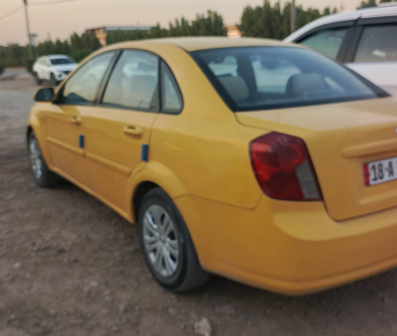 السلام عليكم ابتره 2009 كير عادي رقم بابل نكليزي مكينه وكير جدد تبريد ثلج صدر جديد بيها بنيد مبدل بدون دواخل  السعر 47 وبيها مجال قليل 
 لاستفسار ***********
