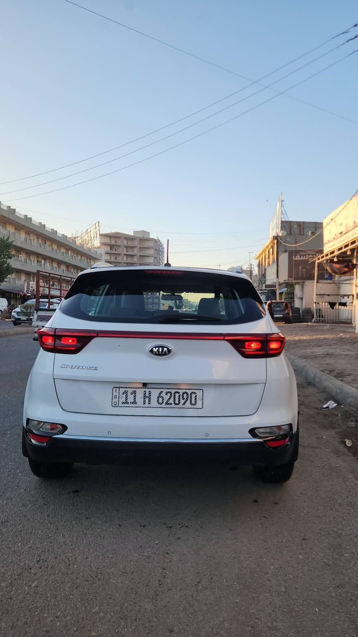 كيا سبورتاج 2020 –  خليجي
/ بنوراما / جلد
• المواصفات: بانوراما + جلد + حساسات 
• المحرك: 2000 دوش
• الممشى: 71,000 km
• الملاحظات:
بارد بسيط بالكنر يم قبق البنزين
الجاملغ مبدل ومصبوغ + ربع الباب الايمن مباوك
• اللوحة: رقم جديد – محافظة بغداد

💰 السعر المطلوب: 187$  قابل للتفاوض البسيط
📞 للاتصال: … ***********
واتساب ***********
📍 الموقع: الكرادة
