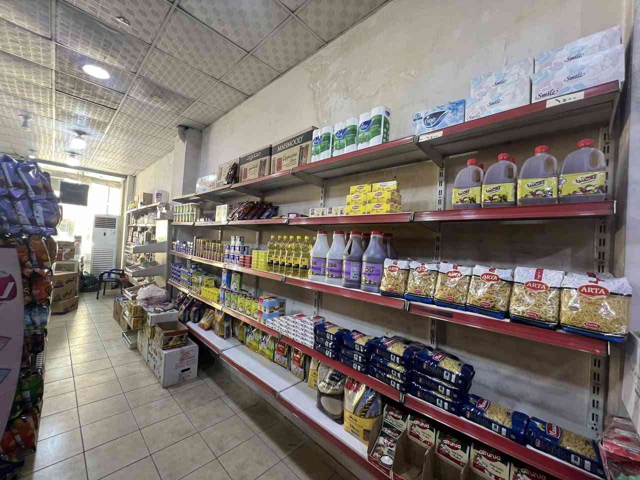 سلام عليكم 
ماركيت بؤ فرؤشتن 
له گه ره كي عه داله
جوار سه لا جه له گه ل
سئ مجه ميده له گه ل
دوو سپليت له گه ل
له گه ل هه موو كه لوپه له كاني وينه كه 
ژماره :***********
