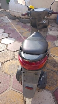 دراجه البيع بريز شقله سلف وهندر المكان بغداد السعر ٨٠٠ وبيه مجال مكلف ...