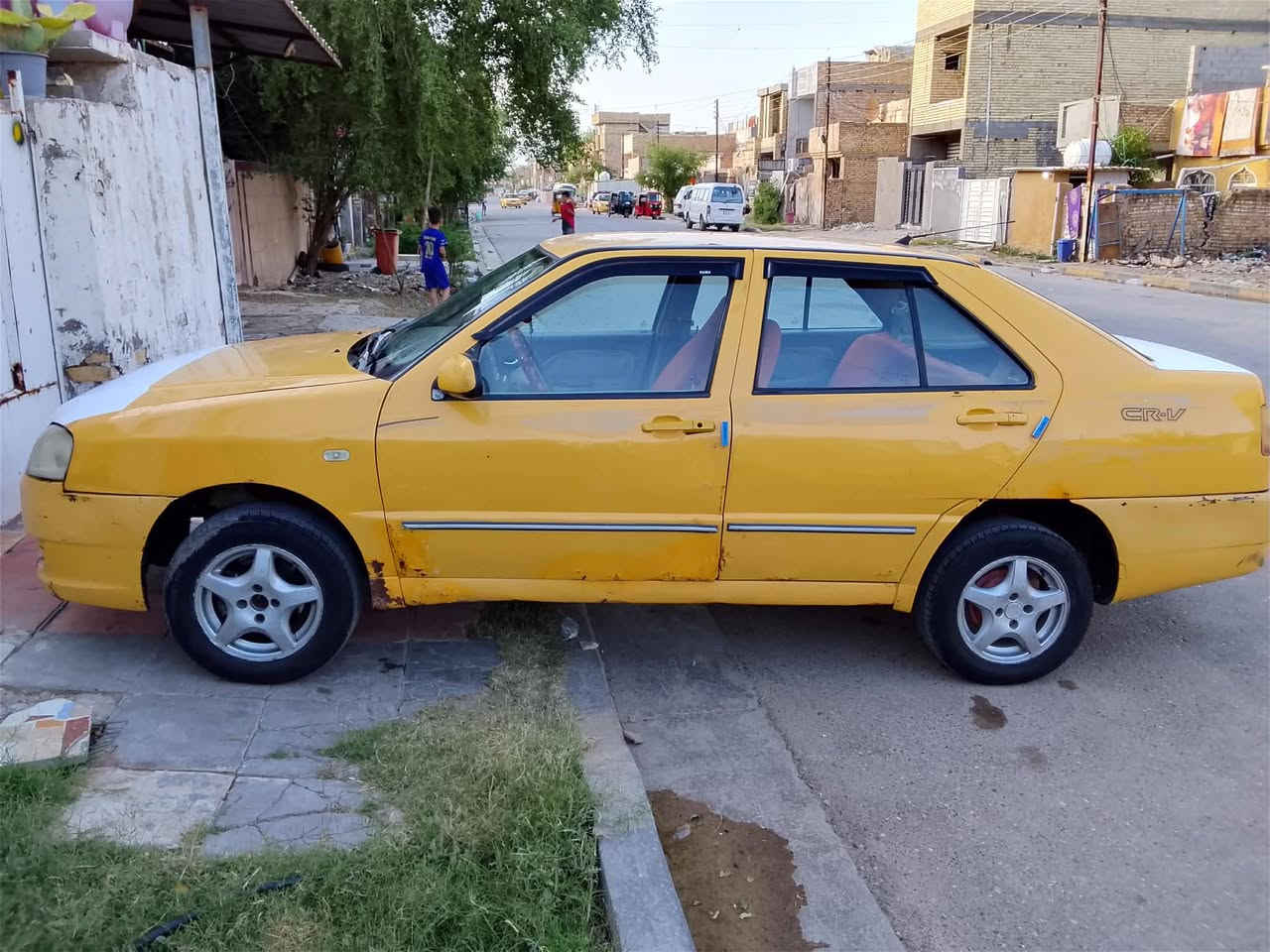 سلام عليكم شيري موديل2009سياره حلوه وخير من الله من مكينه وكير حلوات تخم تاير صدر جديد كهربائيات شغاله سنويه عضم عاج خوان سياره بدون شرعي اتكفل سرقه وعشاير مكان سياره بغداد الحسينيه مال راشديه لسعر 11ورقه وبيهة شي بسيط حك جيه رقم ***********

