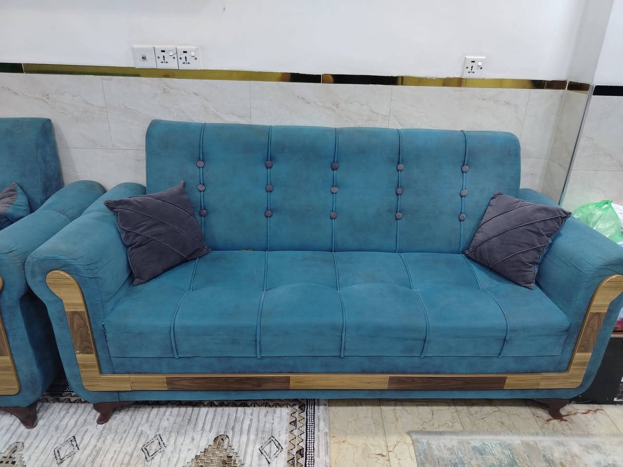 تخم للبيع مكاني بغداد حي اعلام سعره ٢٠٠ الف وبي مجال


**إذا كنت صاحب هذا الإعلان وتريد حذفه لأي سبب، رجاءا أرسل رسالة إلى الدعم الفني**