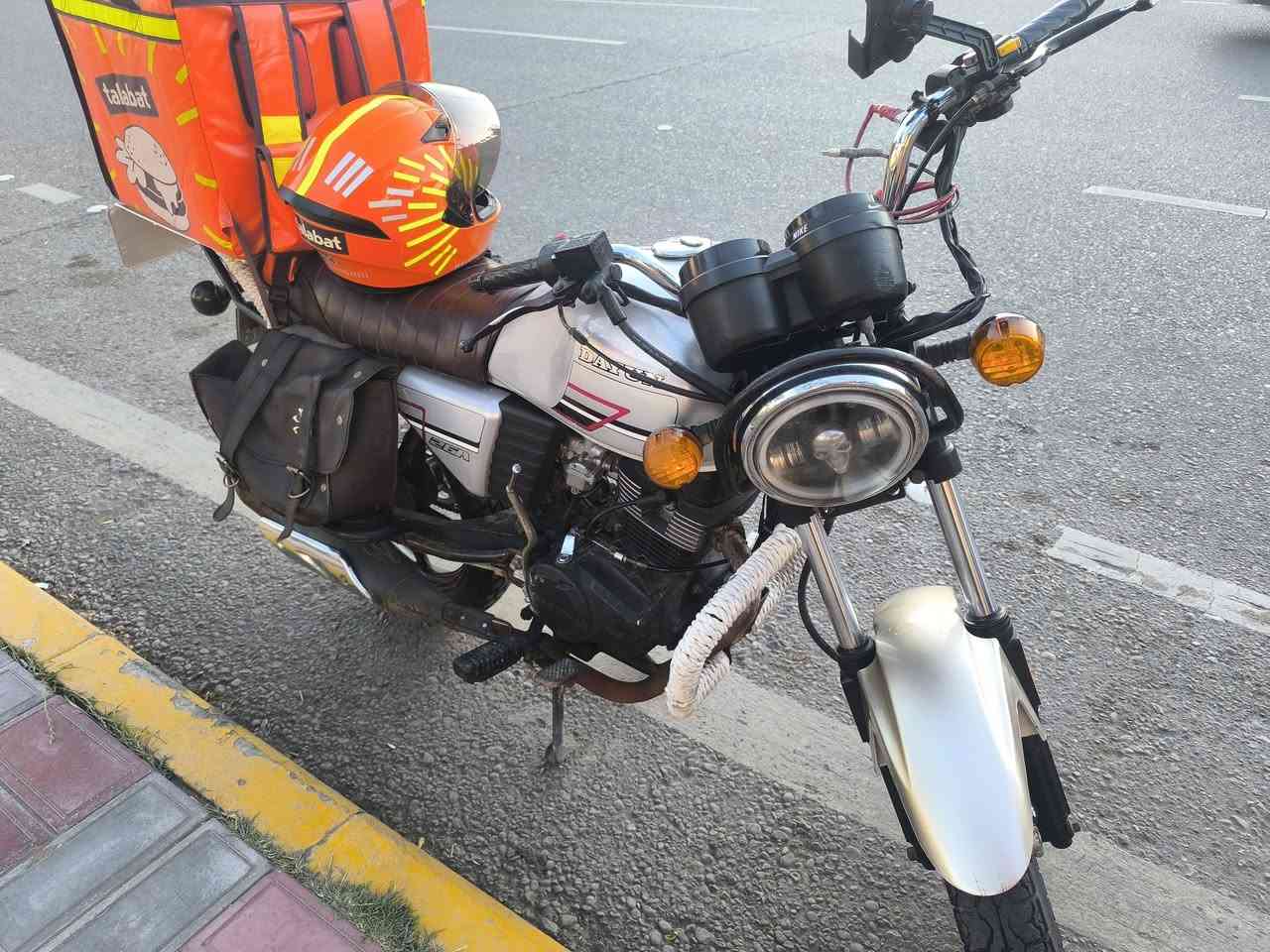 دايون مديل 2021 محرك 200 مفتوح 
مرقمه بسمي السعر واحد 500 
رقم كربلاء 
رقم : ***********
