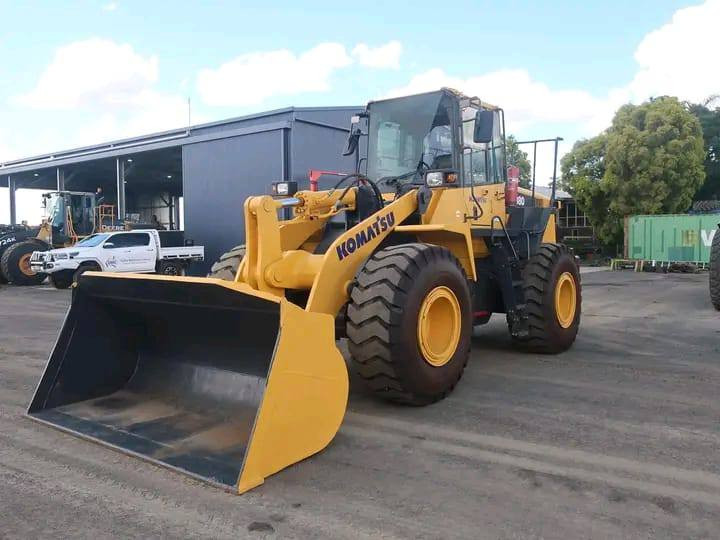 2011 KOMATSU WA380
‏ساعات التشغيل 4110
‏الشفل نظيف كلش مخزن اخو الجديد
‏مكفول من كلشي 
‏مكان الشفل أوربا
‏مدة الوصول الى العراق ٣٠ يوم بعد الاتفاق 
‏السعر 33000$
يعني 3 شدات و30 ورقه
‏للتواصل خاص او 
‏واتساب 380947108102+


**إذا كنت صاحب هذا الإعلان وتريد حذفه لأي سبب، رجاءا أرسل رسالة إلى الدعم الفني**