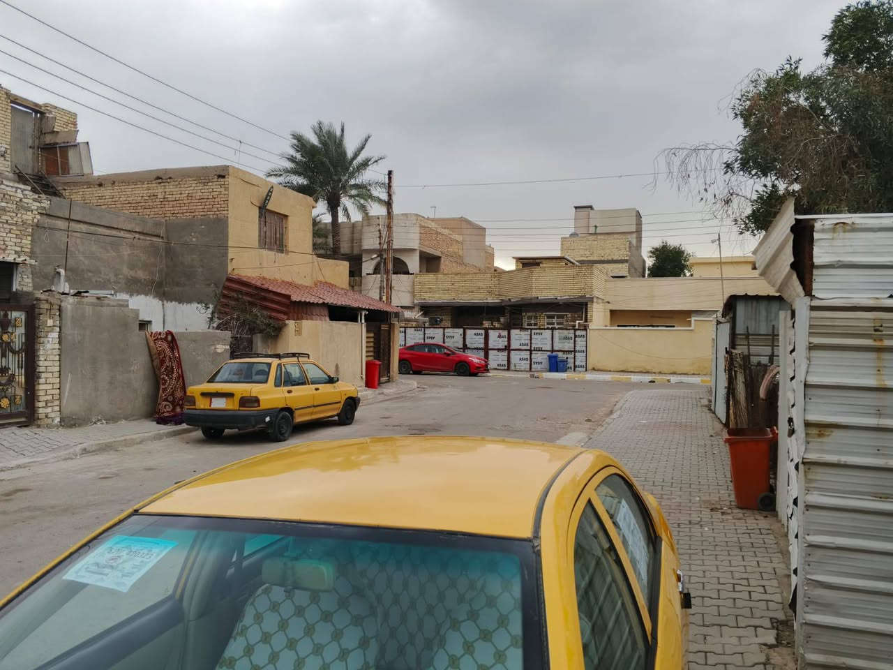 بي واي دي اف 3 للبيع مديل 2011 مكفولة عدا رشات صبغ لكاط خياس دوس وهلالات خلفية كير  لانسر ياباني تبريد حدادية مصفرة هيئة وغرامة السعر 49 وبيها مجال بسيط المكان بغداد  مدينة الصدر *********** شرط التحويل
