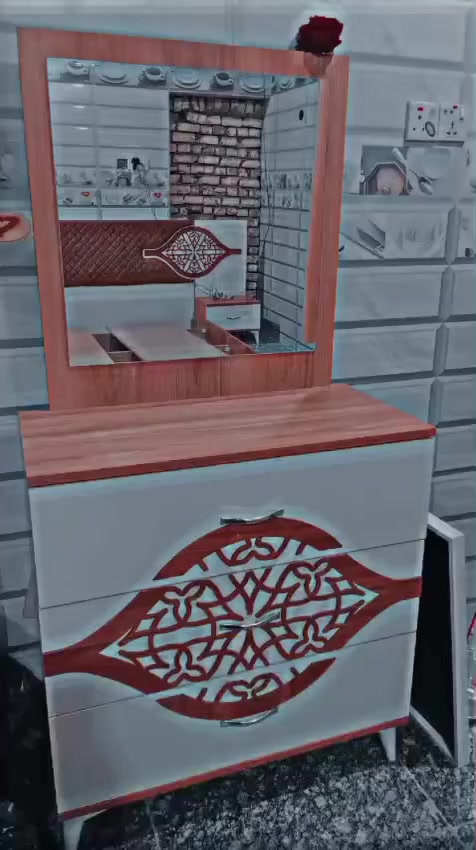 السلام عليكم غرفة نوم تركيه سلايت 5قطع ستعمال بسيط مال بيت نضيف ب350مستعجلين ع بيعتهه


**إذا كنت صاحب هذا الإعلان وتريد حذفه لأي سبب، رجاءا أرسل رسالة إلى الدعم الفني**