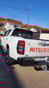 ميتسوبيشي L200 • اتوماتيك غاز • ١٤٣٠٠٠ كم