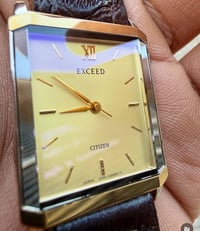 ستزن • تانگ ياباني • طلاء ذهب