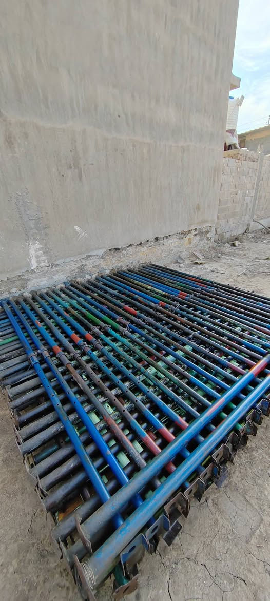 جكات حاضن للبيع (سن خشن وزن ثقيل) العدد 127جك للتواصل ***********//***********
