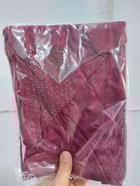 الربطة المثلثة • قماش فانيلة مخطط • ستراس أمامي