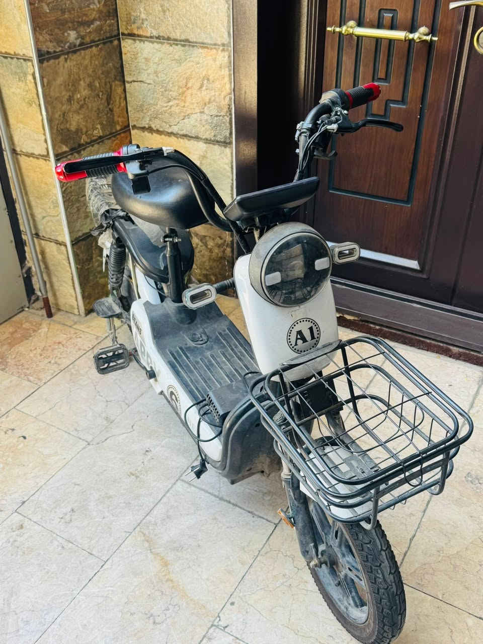 دراجه شحن +بايسكل
سعر 170 الف


**إذا كنت صاحب هذا الإعلان وتريد حذفه لأي سبب، رجاءا أرسل رسالة إلى الدعم الفني**