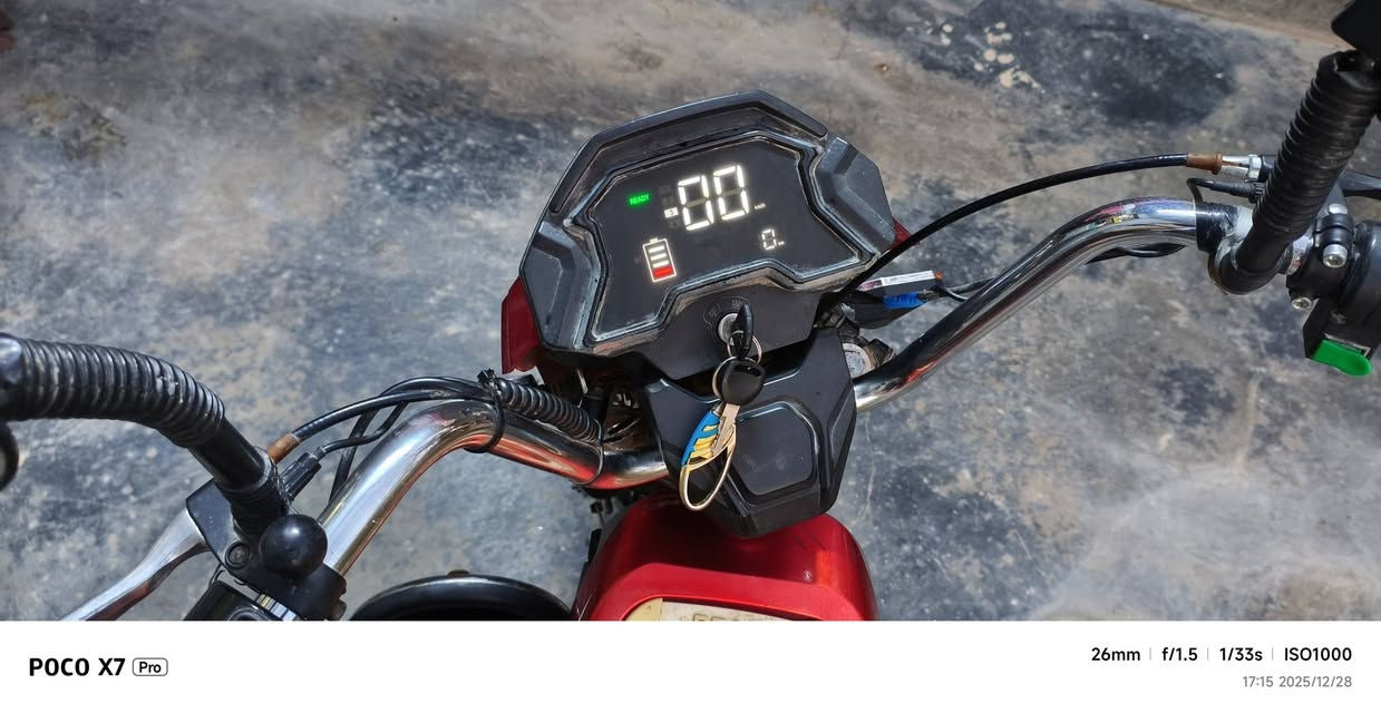 دراجه شحن نضافه بطاريات قبل 3اشهر شديتهن كهربائيات كله شغاله السعر 375وبي مجال
***********
