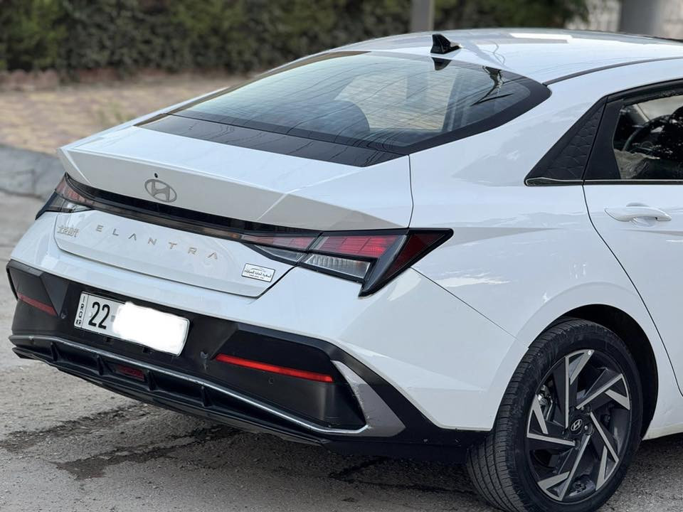 هونداي النترا  خليجي كفاله عامه
موديل 2024 

السعر /137$
الهاتف / ***********
 

فول المواصفات 1/1

بصمه 

سلايت 

حساس امامي خلفي 

كامره خلفيه 

شاشه 

سايد بريك دكمه 

دشبول دجيتال 

قطعتين تبريد 

وباقي المواصفات المعروفه 

السياره رقم بغداد   
   

السعر 137$ 💵وبيه مجال 

العنوان📍بغداد
