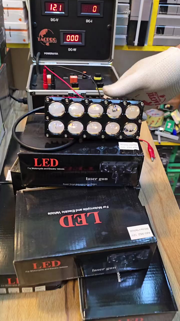 بلوجكتر ١٠ عدسة 
_-_-_-_-_-_-_-_-
٢٥ الف مع التوصيل 
_-_-_-_-_-_-_-
تواصل على واتساب 
***********

السنك الشارع مقابيل كراج الطوابق القديم ثاني فرع على اليمنة اول محل جوهرة الزنون
