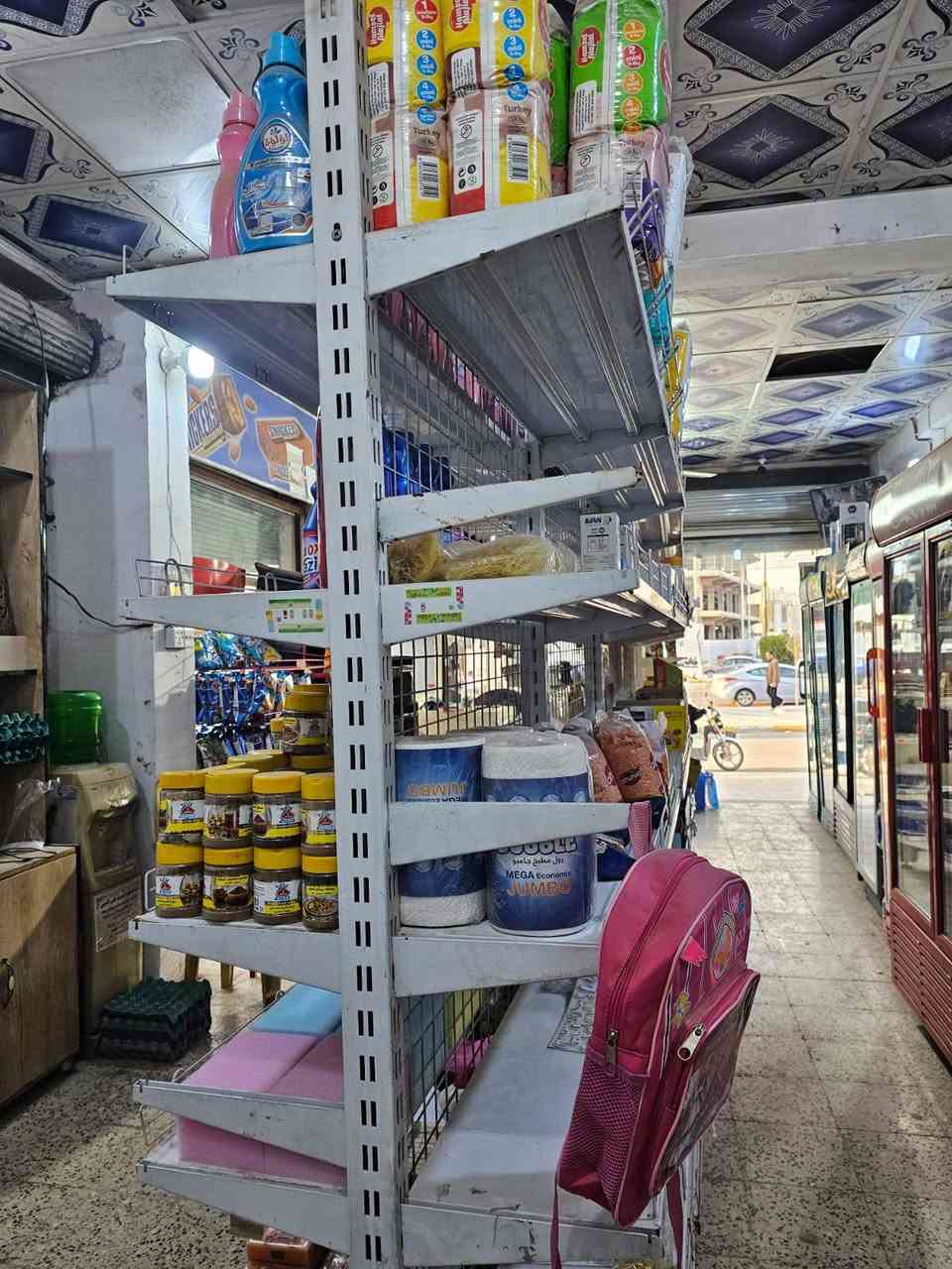 مكلف بالنشر رف سوبر ماركت الطول خمسه متر نظافه جيده جداً العنوان فلوجه ***********
