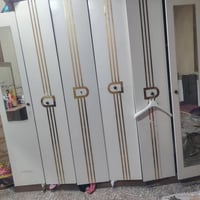 كنتور • ميز مرايه • النجف