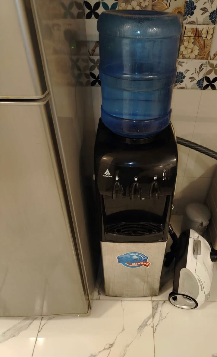 #غراض_للبيع📌👇🏻
١. الثلاجة كونكورد حجم 22 بلادية💯
٢. المايكرو ميديا حجم 25 لتر💯
٣. الطباخ رويال مصري شغال كامل💯
٤. براد الحافظ شغال حار وبارد💯

العنوان #بغداد_الحرية📍للمزيد مراسلتي✅👍🏻


**إذا كنت صاحب هذا الإعلان وتريد حذفه لأي سبب، رجاءا أرسل رسالة إلى الدعم الفني**