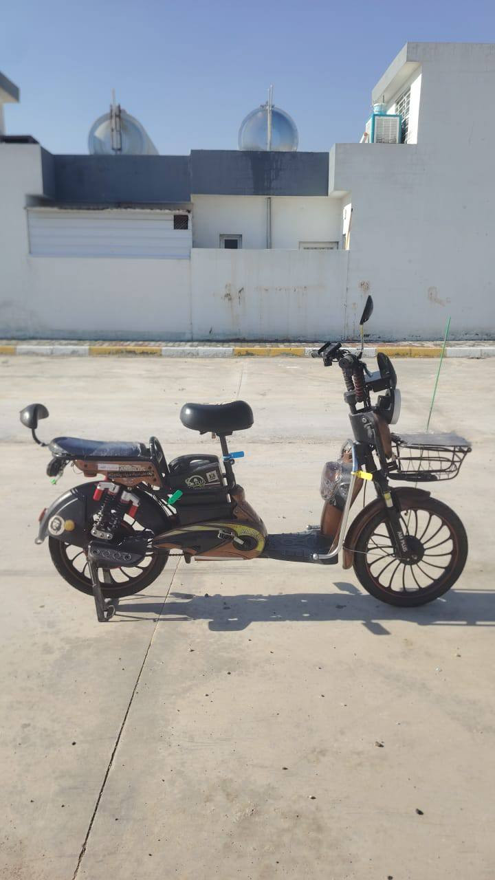 السلام عليكم بيسكل🚲 شحن للبيع موديل2025 سرعه 99💯4نمر تيرات جديد  ليت زينون كامل مكمال💯 بك ليت شقال شحنه جديد5بطريات جديد بيسكال🚲 فوللل نضافه دبالاشاره السعر، 300او بي مجال للشراي قليل  خابر او اودللل ***********مكاني كركوك دوميز
