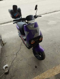 ماطور شحن للبيع 318 المواصفات  6 باتريات دبل  السرعه 99 حقيقي من 60 إل...