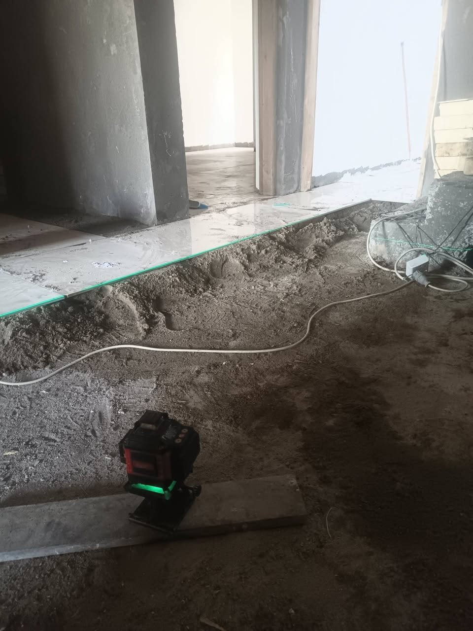 كافه شغل  سيراميك  متفرغ  شغل ليزر وسعرمناسب سيراميك كاشي اعاده ماستك شتايكر تطبيك درج جدأ مناسب الاتزام بلموعد والي يريد يشتري سيراميك موجود معرض موجود اوديك
