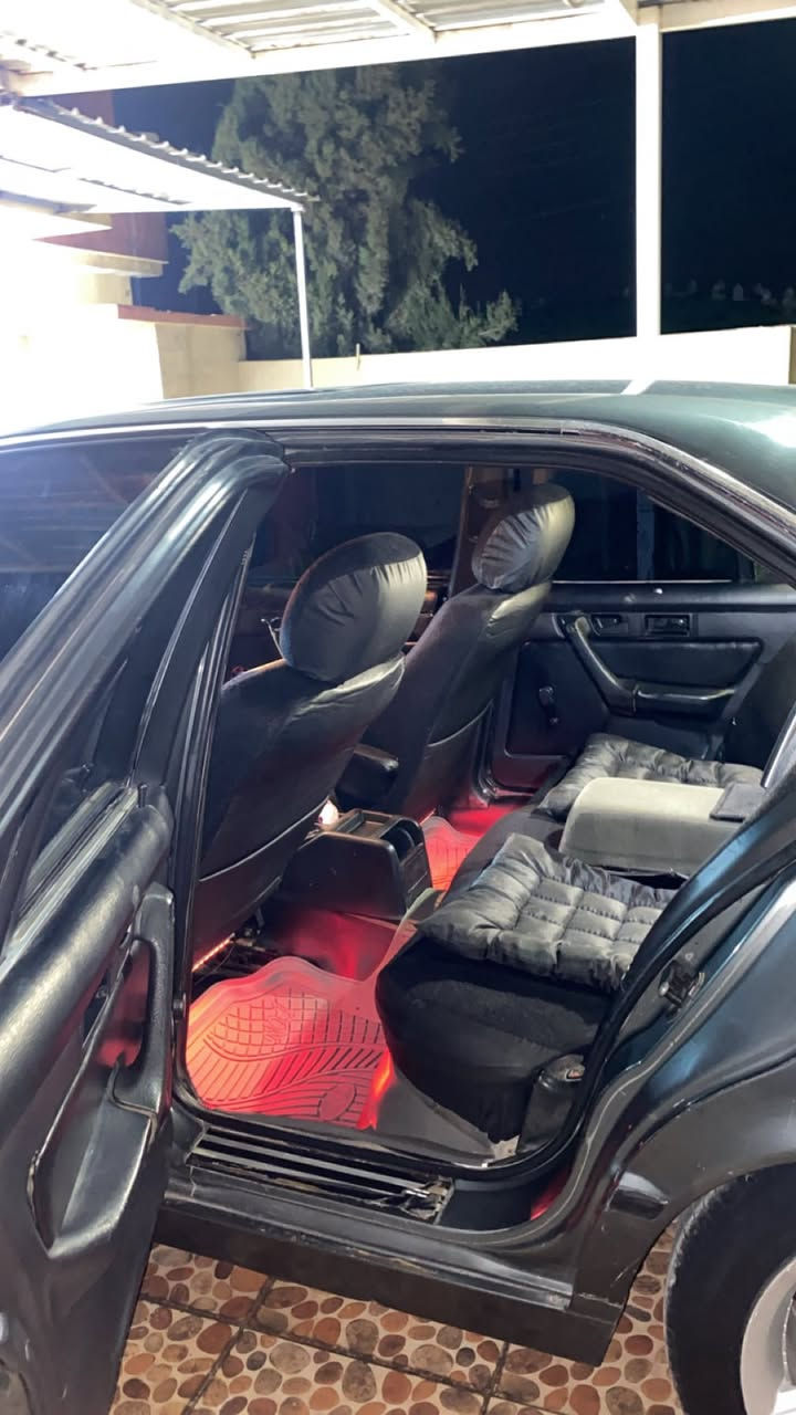 Bmw520 موديل 90 سلايت گير ومكينه شرط تخم امامي خلفي شرط اكسل شرط كهربايات كله شغال داخلي و خارجي بدون ايي نقص بدون خيصان بدون دعم بي ضربه جملغ سكن بدون داخلي مو مال حكي بس اگلك كهرابايت فيشه عله فيشه رقم موصل فحص وكاله عامه عله اسمي انطيك وكاله عامه و روح مشي معاملتك مال رقم مالي دخل ترقم و لا سعر ٤٤ ورقه و مجال طيبين مكاني عقره 
***********
