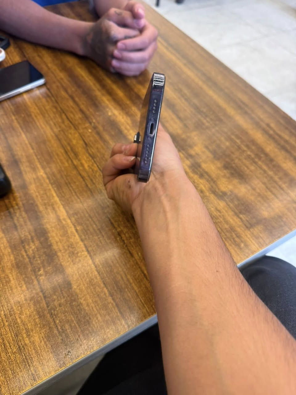 iPhone 14 Pro Max
نضافة تخبل 🔥

غراضة كاملة 💸 سعر (850الف) وبي مجال حك جيه

مبدل بطارية فقط 

اشتريتة من ابل اول منزل من شركة ابل على ايدي شغال كامرتة تخبل 👏🕉️

للاستفسار الاتصال على ***********
