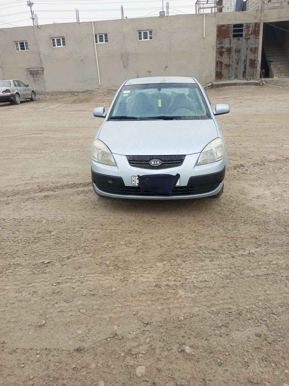 كيا ريو موديل 2007مصبوغه عام جماليه سعر 80وبي مجال المكان ديالئ ***********
