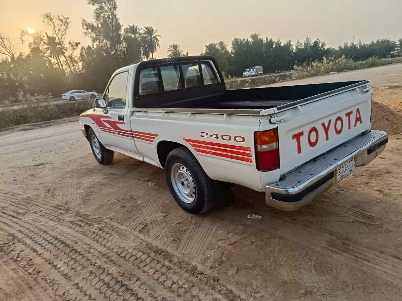 بيكم موديل 1997 رقم بغداد تحويل مباشر 

سياره مكفوله سياره جديده بمعنى الكلمة 

كير محرك حداديه شرط 

تخم تاير شرط 

كهربائيات كلها شغاله 

سياره جاهزه من كلشي مال جناي 

السعر 70 وبيه مجال 

الاتصال *********** مكان ديوانيه
