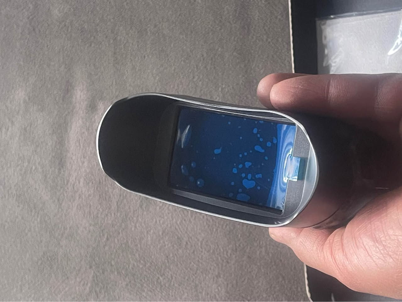 وەرە بزانە جەم لۆ هینایی 
دووربینی شەو بی و شاشەی هەبی زۆر موهیمە 
هەم وێنەی دەگری 
هەم ڤیدیۆ  بە کوالێتی زۆر بەرز
یانی ئەوەی ئەتوو دەتەوێ رێک ئەوها دروست کرایە 

Night vision binoculars 
 UHD definition 
Play back 
64 GB TF Card
12X Digital Zoom 
Day / night USE
5000mAh Battery 
TYPE-C Fast Charging 
10 levels IR

هەموو ئەو مواسەفاتانەی. تێدایە 

ژمارە مۆبایل 
***********
*********** أربيل, العراق
