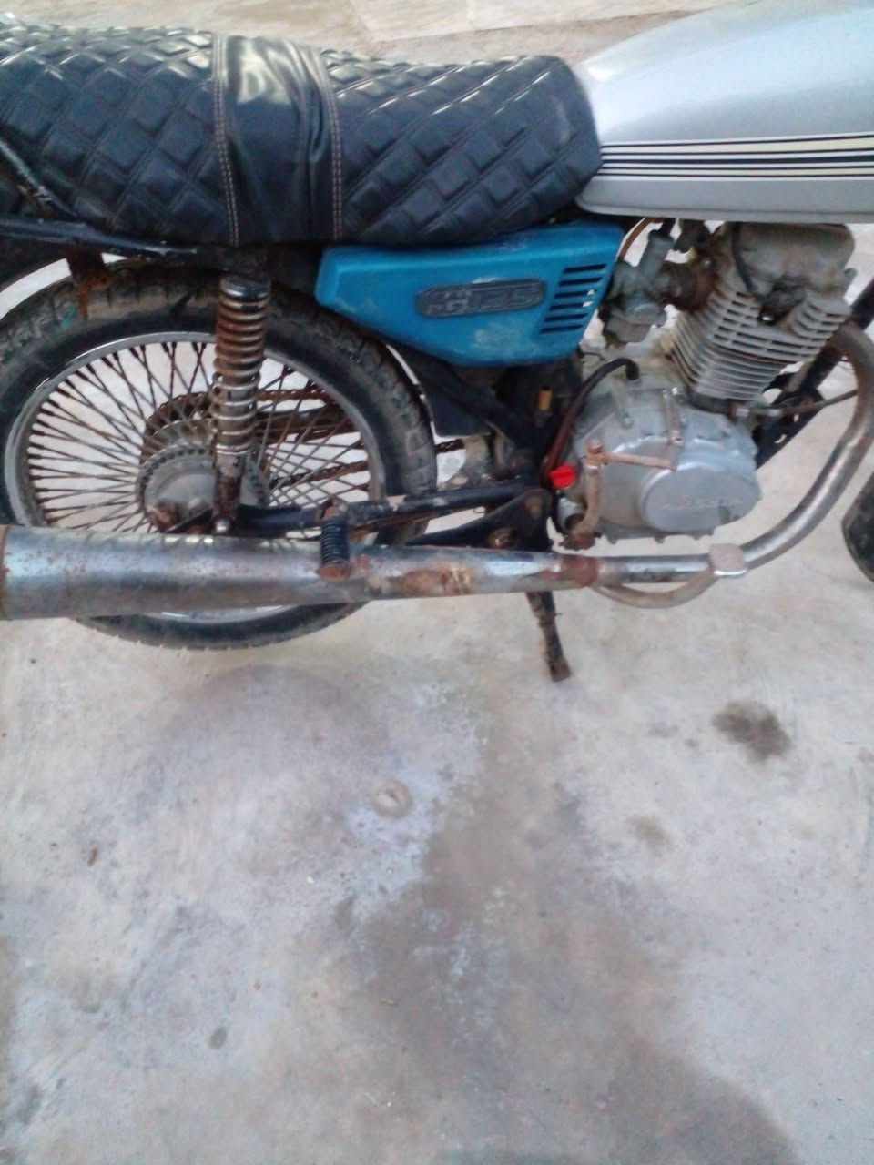 دراجه اربعه كير كلك البيع السعر ٢٠٠ العنوان واسط النعمانيه الستفسار على ***********
