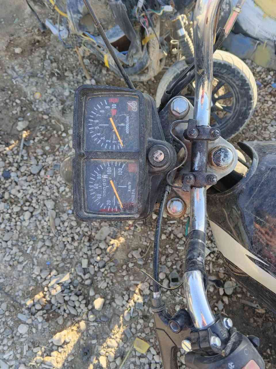 السلام عليكم. اخوان ماطور برته للبيع اربعه كير . يرهم نقد ويرهم وعده وشرط سعر خيالي 
1-تانكي وكشن وصفاحيات طك جديد 
2- باتري وضوه ودشبول وجوزه طك جديد 
3-الويل الخلفي وتايره والجوب كلهن طك جديد
والماطور جاهز كلشي مابي بس كطع ناريه وشرط سعر خيالي يعجبك مستعجل واريد ابيع اليريده يراسلني


**إذا كنت صاحب هذا الإعلان وتريد حذفه لأي سبب، رجاءا أرسل رسالة إلى الدعم الفني**