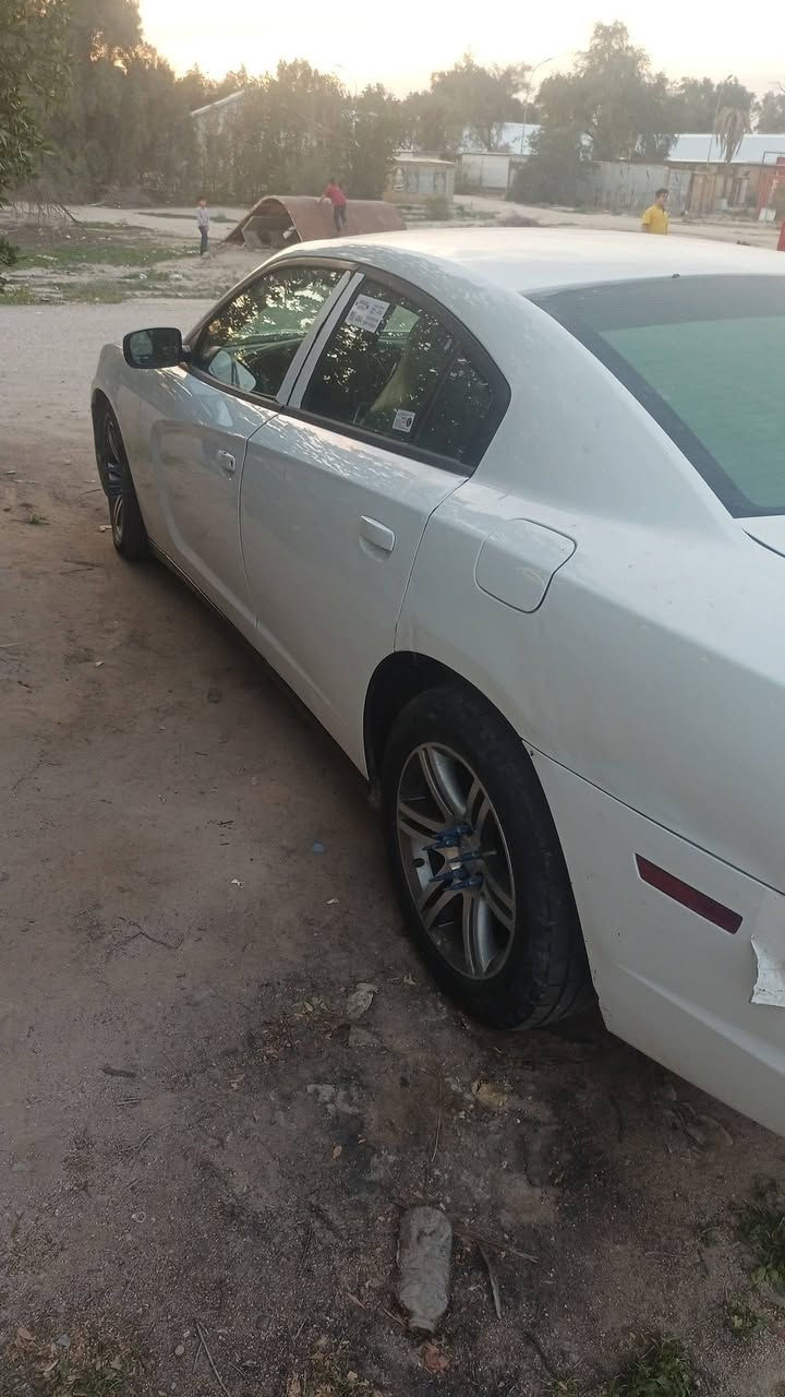 سلام وعليكم جارجر 14ابيع او مراوس ماشي بتسجيله ماخذ موعد بلستماره سياره جهازه من كلشي جديده بيه كصه جنطه مكينه 3600وكيرماوس وبيه رقم متؤمه طبق الصل مكان سياره بلبصره *********** السعر 75
