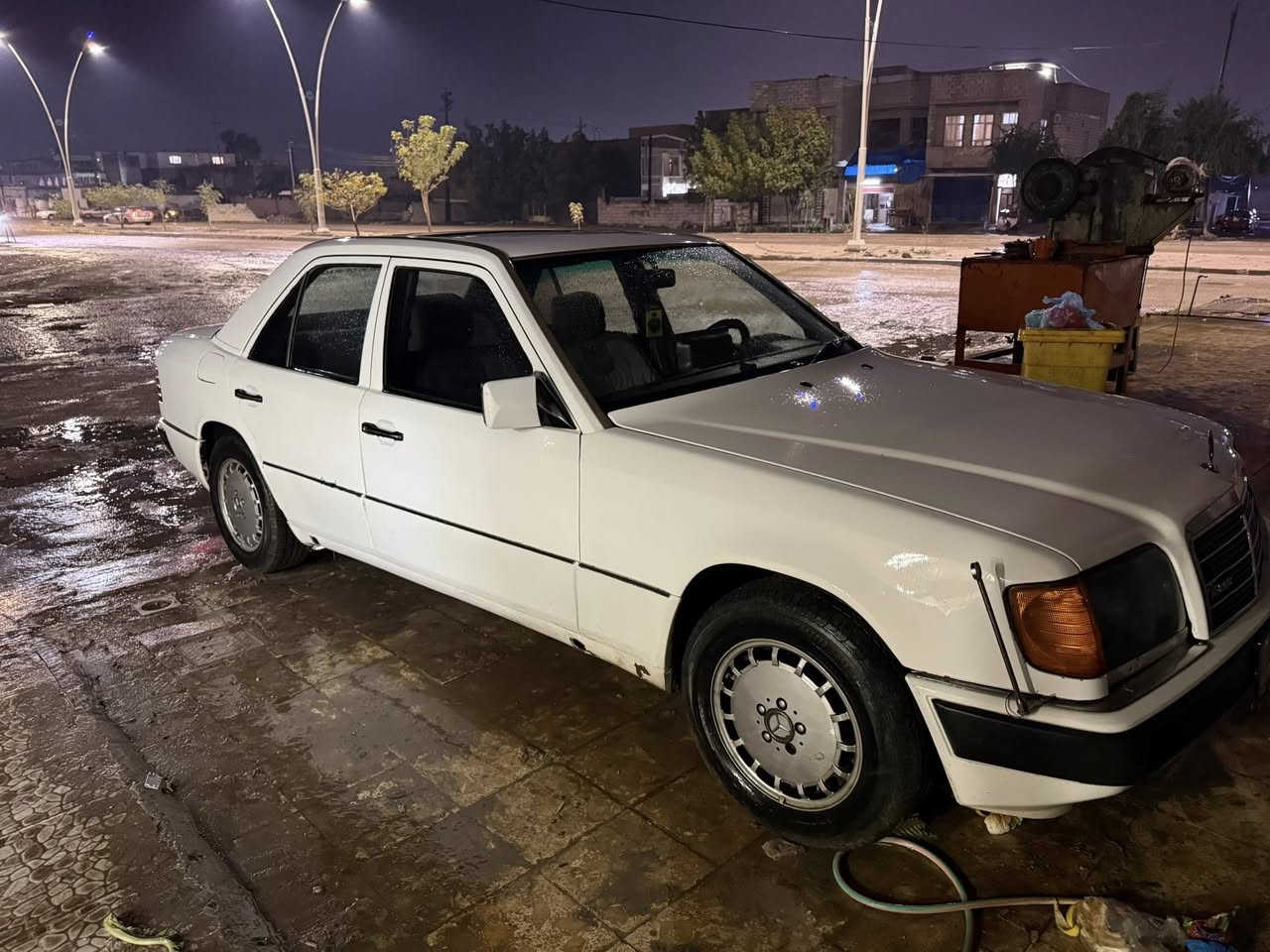 مارسيدس 300 مديل 92 محرك بلادي عنكبوت مديل 92 حداديه 95 ‎%‎ شرط التحويل العنوان سامراء  السعر 60$ كشنات جلد تبريد مصبوغه عام #للتواصل___والاستفسار***********
