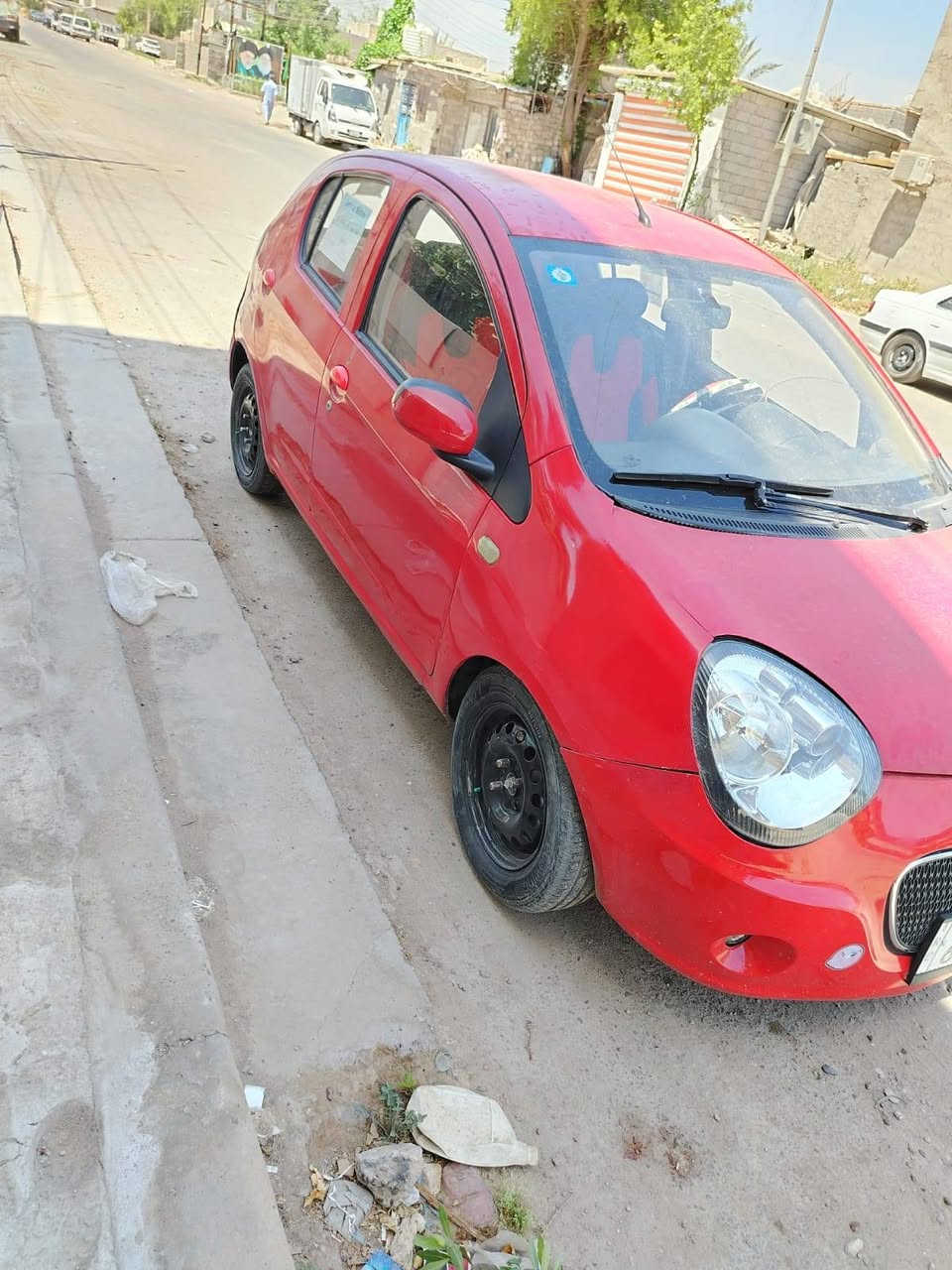 عندي باندا لون احمر 
هزة جديدة سنوية هذا الشهر سويتها غرامات مصفرة يعني تاخذها بس تحويل نظيفة بس تبريد عاطل موديل 2013  كلش نظيفة معتنيه بيها من الدوام للبيت 
مكاني بغداد بلديات 
سعرها 40 قفل للاستفسار خاص


**إذا كنت صاحب هذا الإعلان وتريد حذفه لأي سبب، رجاءا أرسل رسالة إلى الدعم الفني**