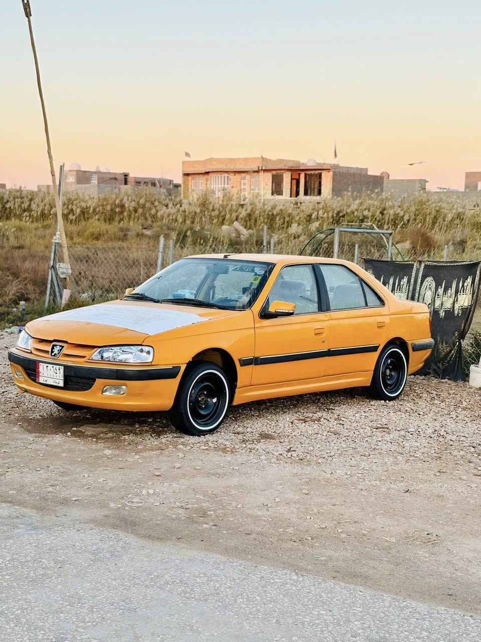 السلام عليكم
بيجو بارص 2022
تخم تاير ويل البارحه شديتهن 
حداديه كفاله 
مكينه كفاله 
كير كفاله 
السياره خطين بانزين غاز 
بيها شخط بسيط بالجاملغ ع كده مصبوغ فقط 
والباقي كولها كفاله 
مكاني بابل النيل 
السعر ٧٣وبيها مجال بسيط 
رقمي ***********
