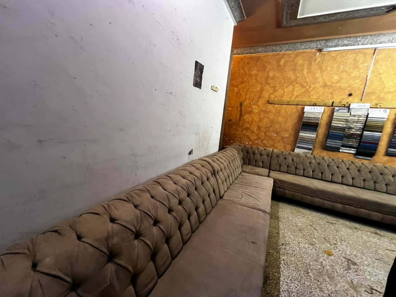 السلام عليكم للبيع ديوان 9 امتار شرط النضافه مابي اي عيب
السعر على خاص


**إذا كنت صاحب هذا الإعلان وتريد حذفه لأي سبب، رجاءا أرسل رسالة إلى الدعم الفني**