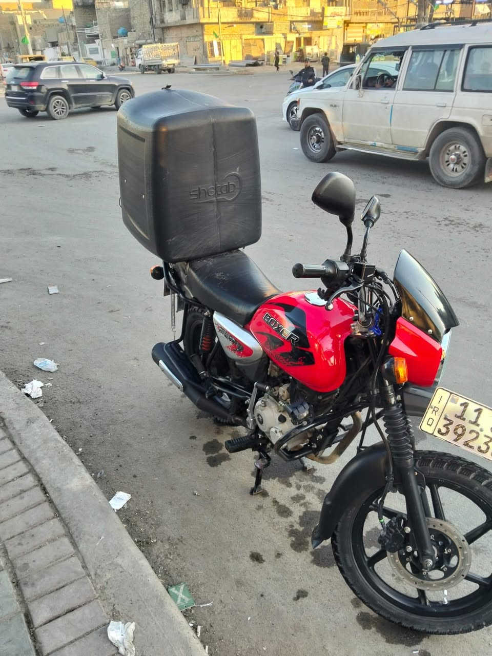 بوكسر للبيع 2023
مرقم بغداد 
السعر مليونين ونص دراجه كلش نظيفه كلشي مانقصهه مال جناي ***********
