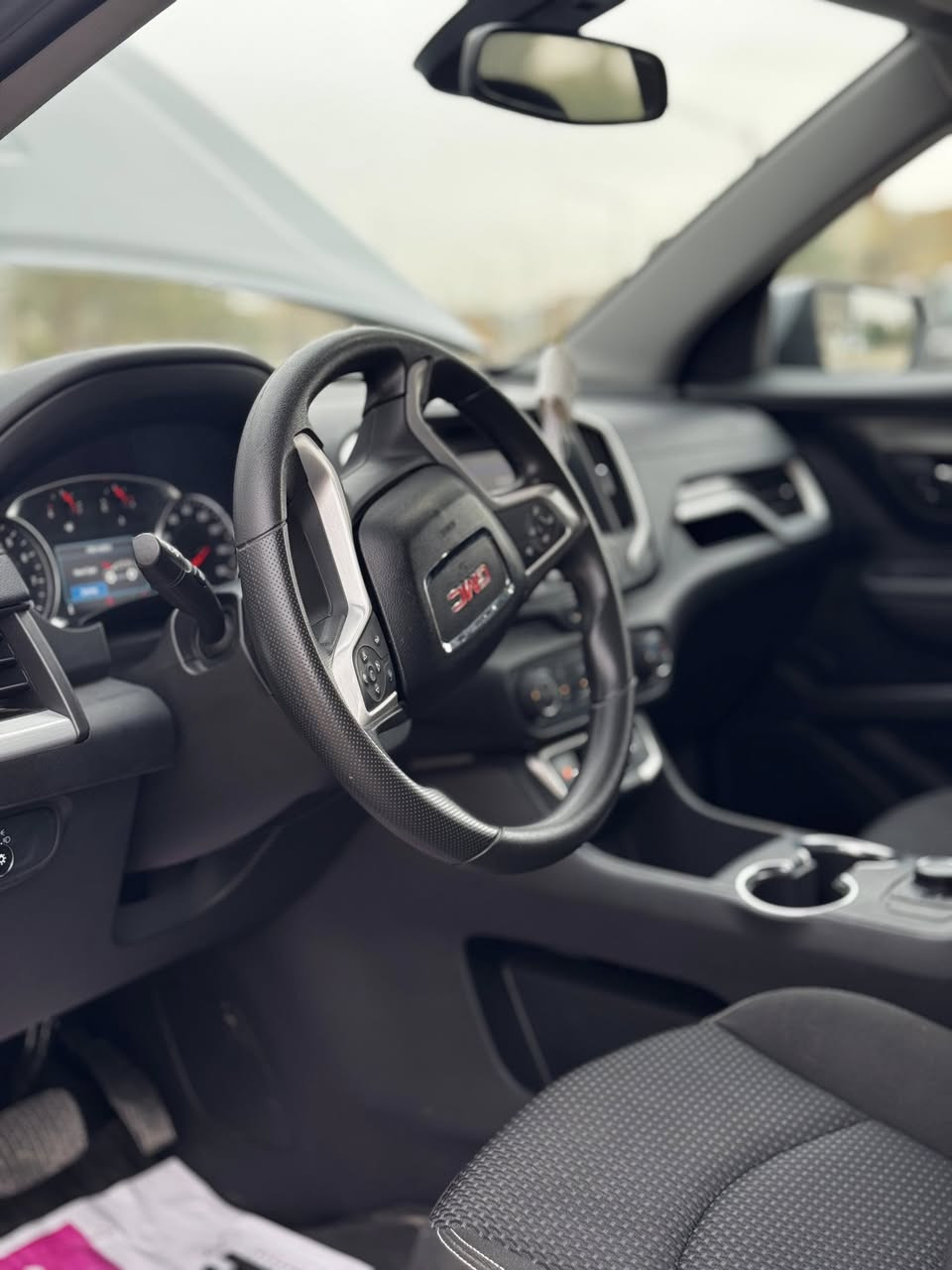 🚘 GMC Terrain وارد أمريكي للبيع
📍 رقم أربيل – تحويل مباشر أو وكالة
📅 موديل 2024
📏 الممشى: 19 ألف فقط

🔹 حادثة خفيفة باب السايق (مبدل أصلي)
🔹 إضافة بارد بخشم البنيد والجنطة (PDR)
🔹 مي + راديتر + تبريد + مراوح كلهن شركة
🔹 السيارة بحالة الوكالة شرط الجديد

📍 الموقع: النجف الأشرف
📞 للاستفسار واتساب / اتصال: ***********

❗ فقط الشراي يتصل – بدون مراوس
