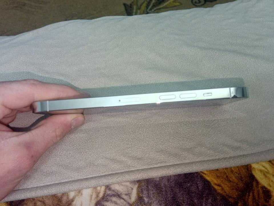 مكاني بغداد الحريه او دولعي
سلام عليكم جهاز ايفون 14برو ماكس ذاكره ٢٥٦ بطاريه ٨٢جهاز مبدل فقط شاشه ثلاث خيارات جديده واضحه ١٠٠/١٠٠ جهاز مثل مموضح نضافته ١٠٠ شخط مابي فقط شاشه سعره ٦٥٠ وبي مجال معجبك سعره الله يرزقك بلاحسن للاستفسار***********
