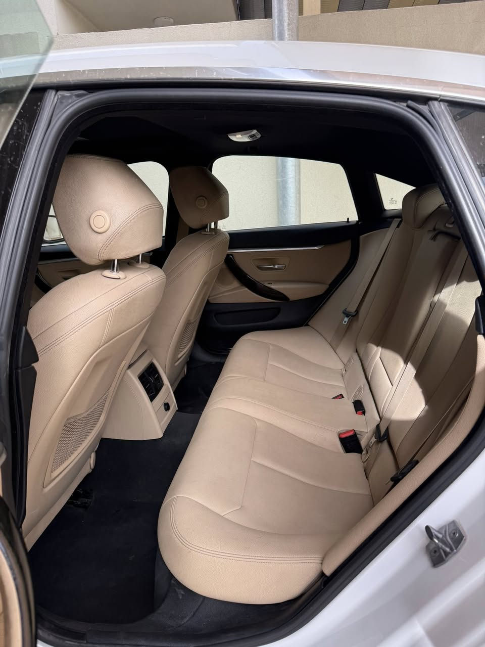 السلام عليكم
بيع او مرواس 
بي ام 430i 
2019 
ضررها موضح بل صور
سعرها 20,000$ 
ماشيه 164km 
***********
