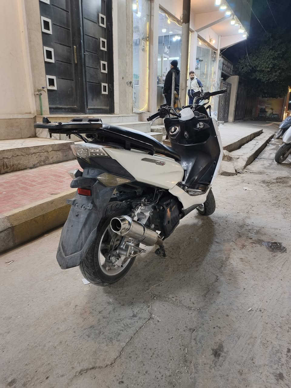 السلام عليكم
‏ماجستا S للبيع (رمبه) (رمبه) (رمبه) 
‏جديده جيب وياك 1000 فيتر وتعال
‏ افحص اذا برغي مفتوح بيها تاخذها 
‏ابلاش مستعجل على بيعتها صار عندي
‏ ظرف واريد ابيع كفاله عامه لحد يسألني
‏ شبيها نكره بكل وقت موديل 2017 
‏صالنصه رياضي صوتها يغبل كلش ناعم 
‏استان حساس شاشه كلها شغاله ام الرون 
‏مكاني بالغزاليه
‏سعرها 1400 وبيها مجال 
‏رقمي ***********
‏
