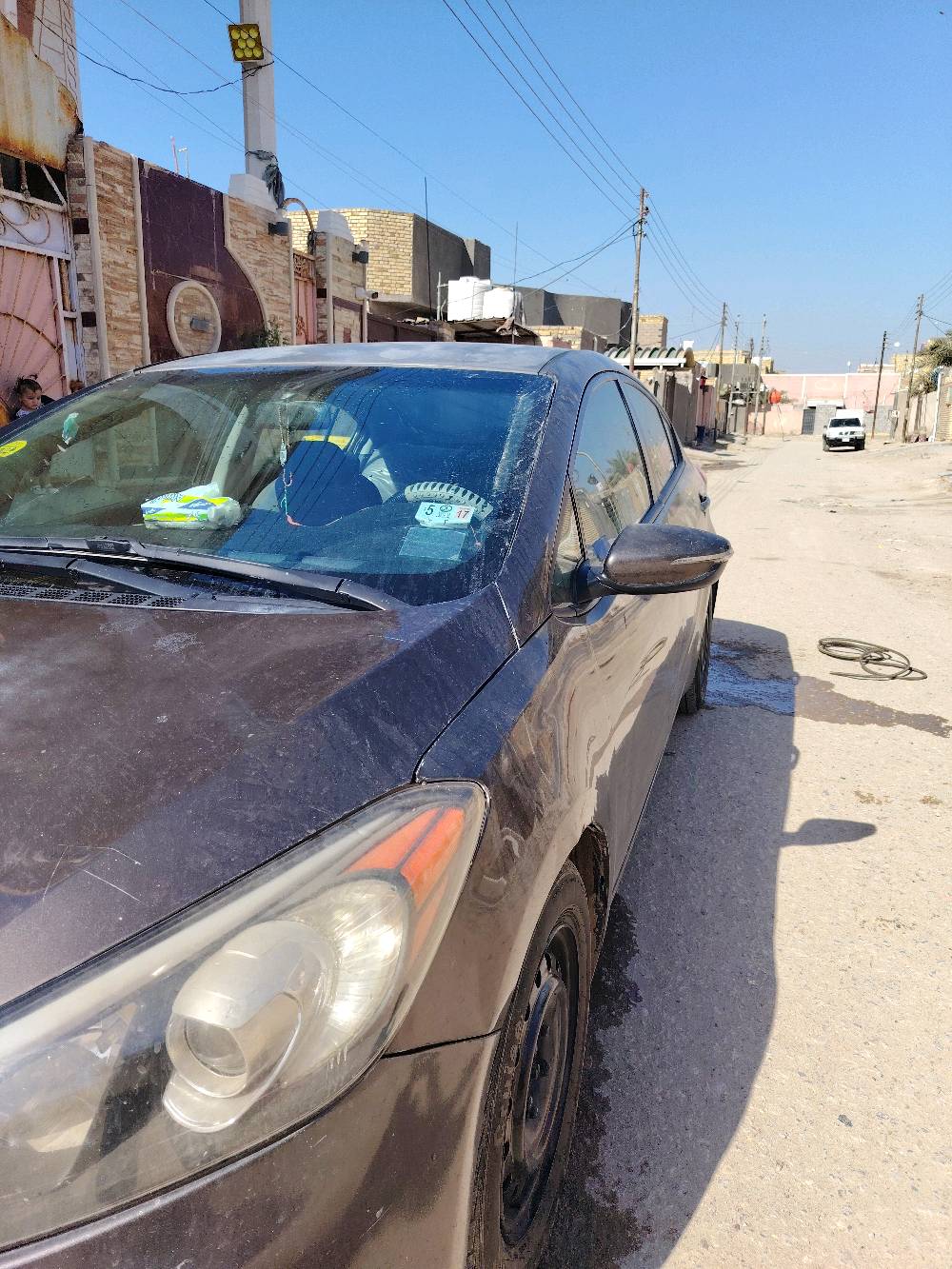 كيا فورتي امريكي 2016 
حادثها بنيد مبدل 
سعرها 105 وبيها مجال
العنوان / ناصريه 
السياره بسمي 