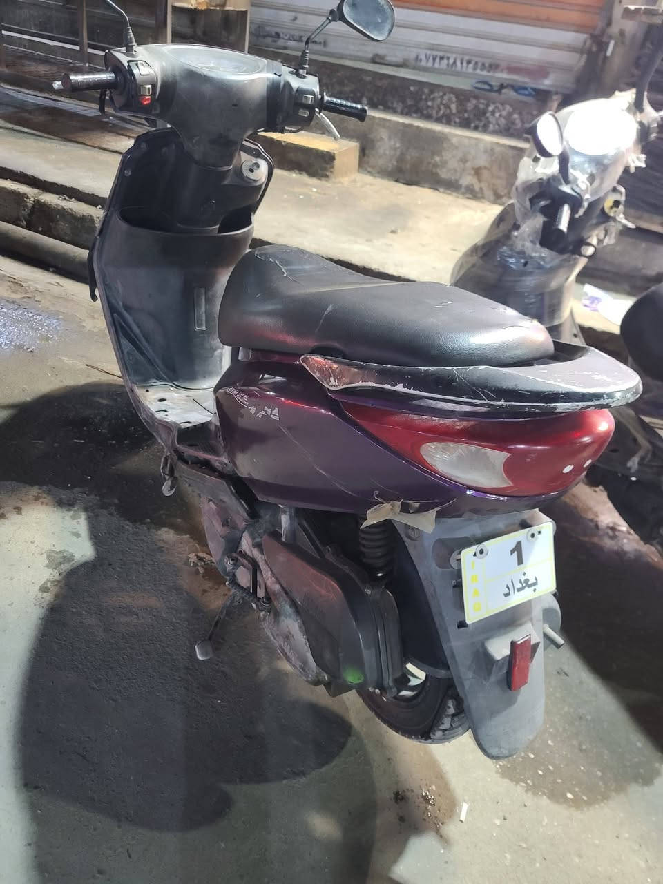 السلام عليكم دراجة بريز للبيع المكينة خير من الله مثل ماموضح بالصورة كدامك السعر ٥٠٠ وبيها مجال العنوان بغداد الكريعات للاستفسار خاص


**إذا كنت صاحب هذا الإعلان وتريد حذفه لأي سبب، رجاءا أرسل رسالة إلى الدعم الفني**