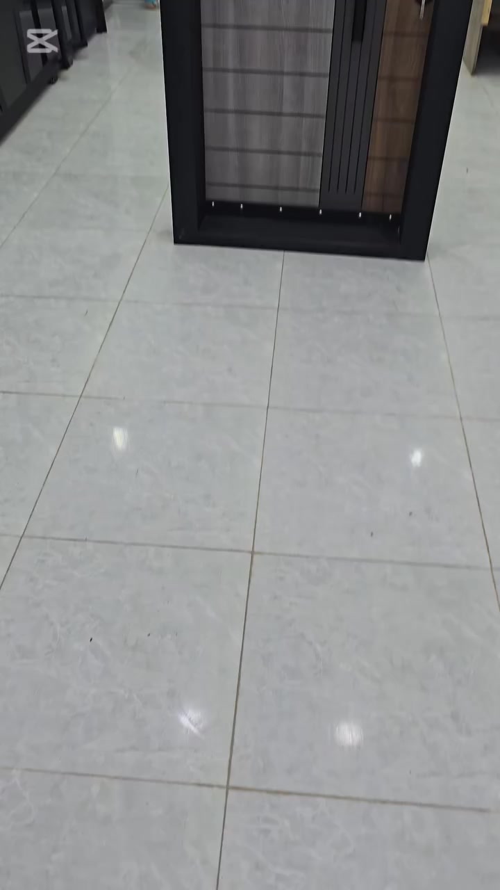 الى اهلنا في محافضه الديوانيه 
يعلن معمل ومعرض حداده الأخوين عن عمل كافه الاعمال الحديديه أبواب القاصه
وعمل المحجرات التركيه وعمل كافه أنواع السقايف
للاتصال ***********
