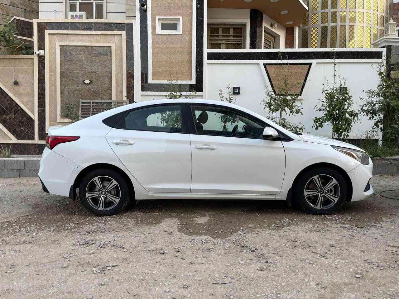 اكسنت موديل 2020امريكي 
▪️اللون ابيض 
▪️ضررها راس البنيد وجاملغ ايمن صبغ فقط
▪️ماشيه79 فقط
▪️تحكم ستيرن 
▪️ثلاث انظمه بالگير سبورت/ايكو اقتصادي/عادي
▪️السياره تبريد وكير ومحرك 8نوزل المرغوب مكفولات
▪️مكفوله من الشاصي وولغد 
▪️رقم بغداد  
▪️السياره جاهزه من كلشي 
▪️السعر اتصل او خاص
 ***********/*********** الكورك بيه واتساب الفلوجة, الأنبار
