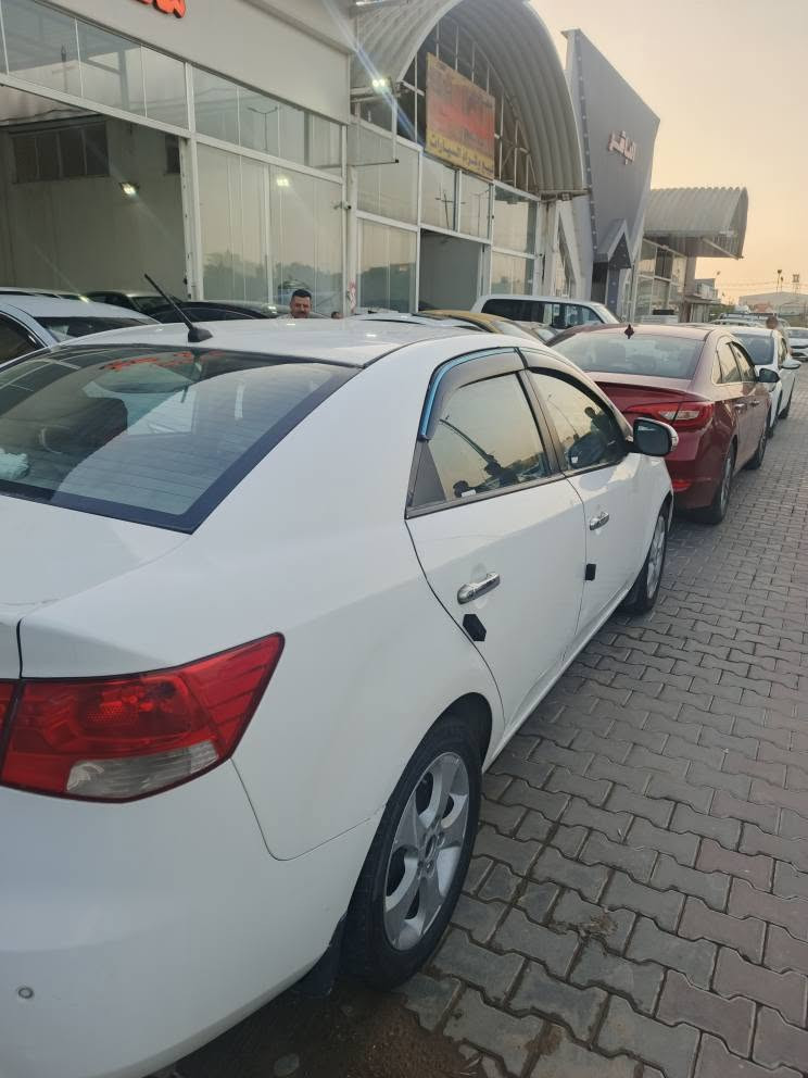 سلام عليكم كيا سيراتو رقم اربيل وكاله تحويل مضمون سيارة مال جناي حدادية و كير و مكينه مكفولات تبريد ثلج 
مكينه 1600 سيارة جاهزة من كلشي شرط ترايك لاربيل 
ضربة مابيه بيهة مكانات صبغ 3 مكانات  سيارة جاهزة
مكاني نجف الاشرف كوفة حي 17 تموز
للاتصال ‏‪***********‬‏ النجف, العراق
