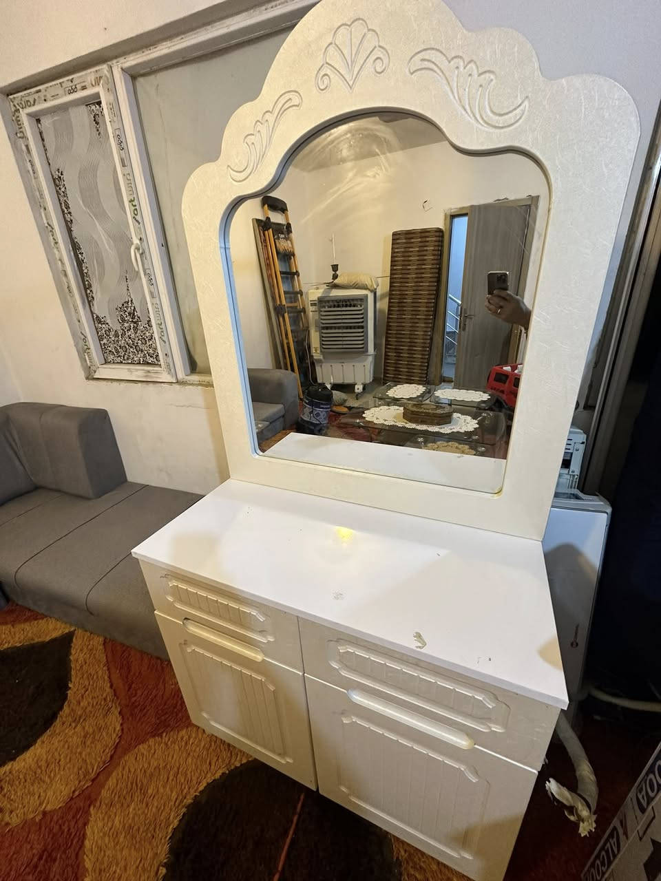 اغراض متنوعه 
***********
واتس
