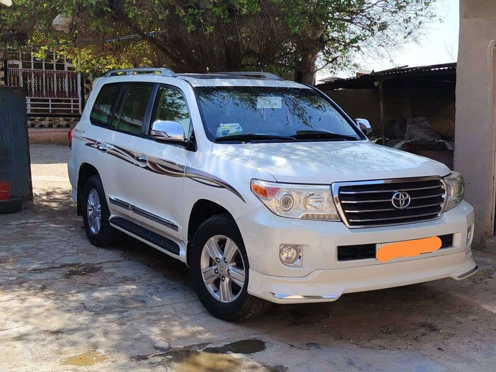 TOYOTA LAND CRUSIR GXR _ 2013_V8 _🪬

💎اللَّهُمَّ صَلِّ عَلَى مُحَمَّدٍ وَعَلَى آل مُحَمَّدٍ
ملاحظه / بدون مراوس

🔹تويوتا لاند كروزر  2013 
🔹سياره (V8 ) سلندر حجم محرك 4600
 
🔹ماشيه (170) الف كيلو 

🔹سياره مکفوله عامه من كلشي 
ما عدا الدعاميات 
  

🔹سياره محرك و گير بشرت ما مفتوح كاشي جديد 

‏‎شاشة كبير لمس كاميرا حاسة 

‏‎كاميرات  سيلاد فتحة سقف 

‏‎كشن جلد  تبريد مركزية

‏‎بصمة تشغيل عن بعد زينون 

  فورويل ويل 

💎 تخم تاير الاصلي

‏‎ 💎محرك كير بشرط مامفتوح

‏‎سيارة حيل نظيفة كلشي عل بلاد لوك
ما عدا  الدعاميات 

‏‎سنوية ل2028

‏‎باسمي السنوية بشرط تحويل 

‏‎🔷نفسي يوم /تحويل و وكالة حاظر 

‏‎📍مكانك  بغداد 

‏‎💵 سعر 400 $ وبيه مجال نشالله

‏‎


**إذا كنت صاحب هذا الإعلان وتريد حذفه لأي سبب، رجاءا أرسل رسالة إلى الدعم الفني**