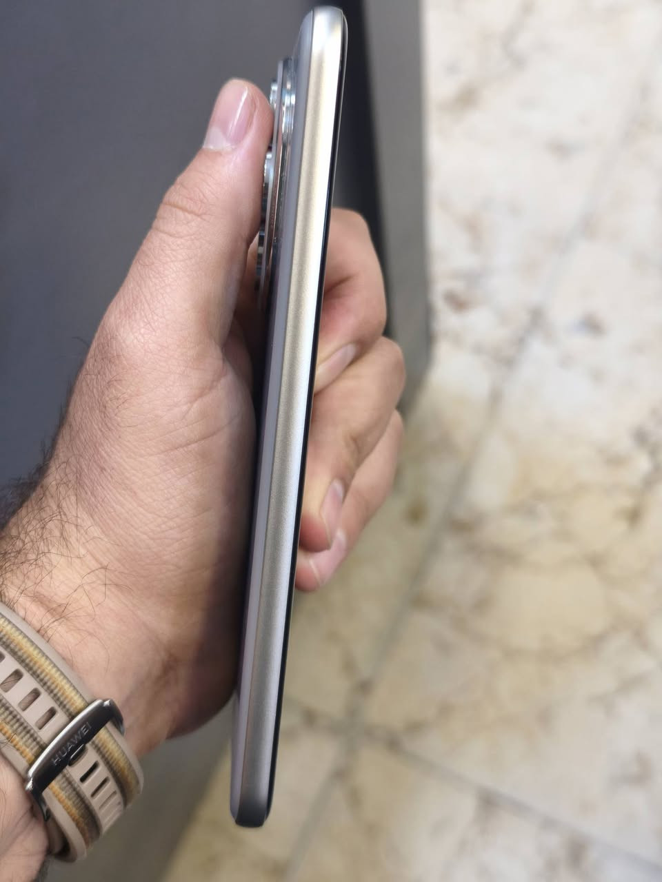 هونر 400 برو
نضيف كلش
ذاكرة 512
كامل ملحقات
السعر 650 قفل
بغداد حي الجهاد
***********
